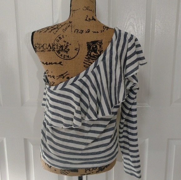 Splendid | One shoulder top with Ruffle - Picture 3 of 5